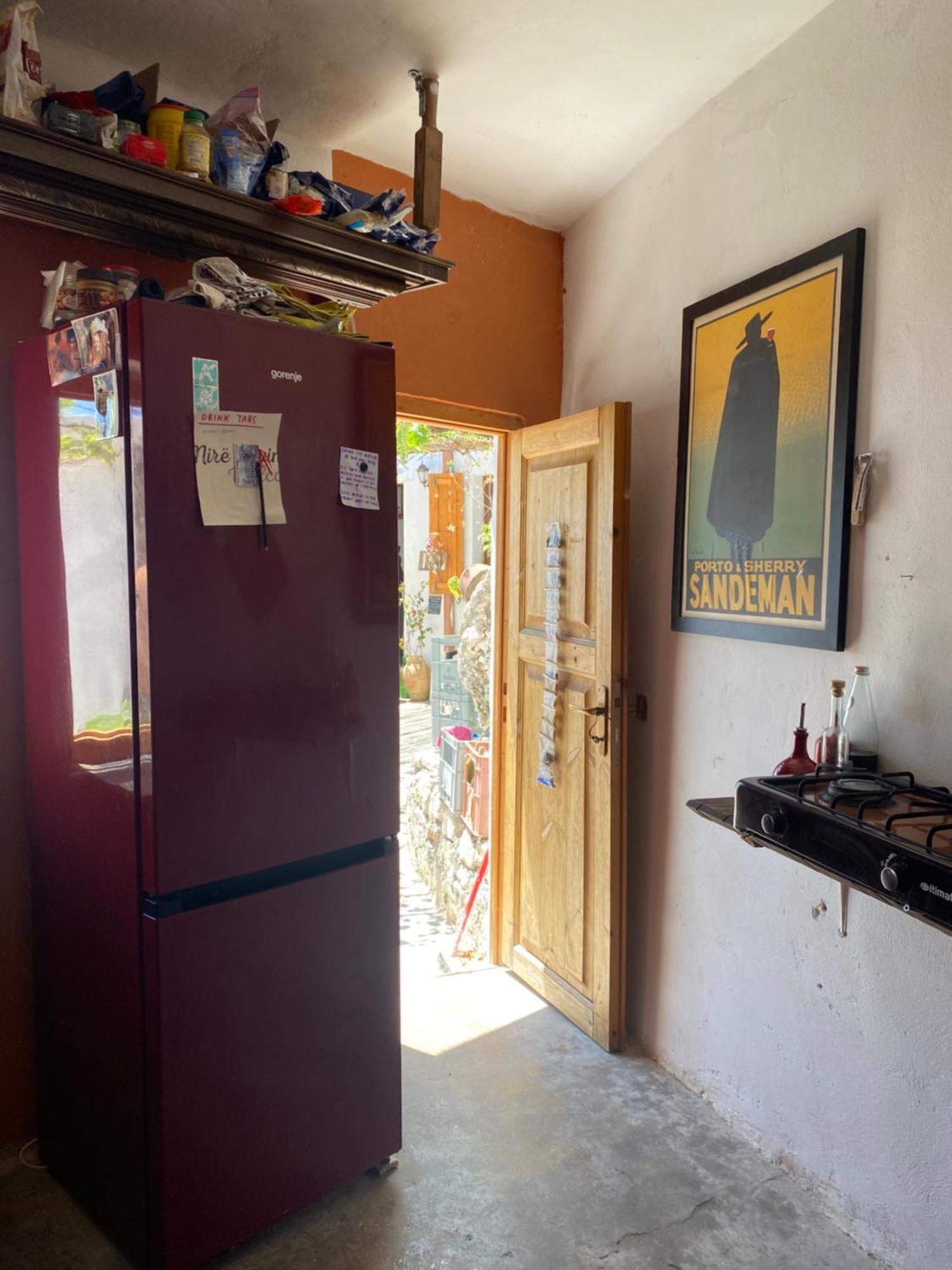 Shotgun Hostel & Guesthouse Vuno Екстер'єр фото