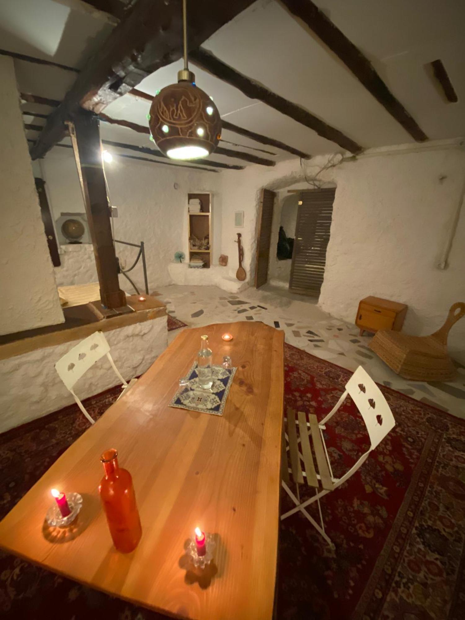 Shotgun Hostel & Guesthouse Vuno Екстер'єр фото